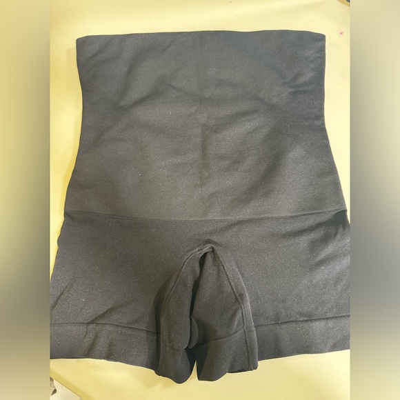 SHAPERMINT High Waisted Body Shaper Shorts Shapewear for Women Tummy Control - Picture 6 of 8